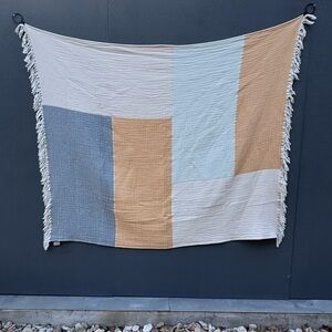 Texteis Penedo Brand Color block Throw Blanket